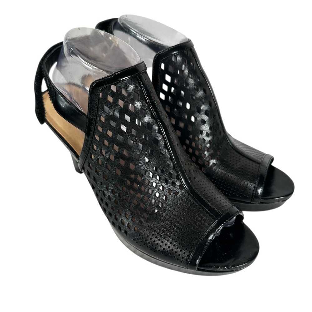 Naturalizer Pola Sandals 9.5 Black Slingback High Heel Open Toe Sleek Comfort